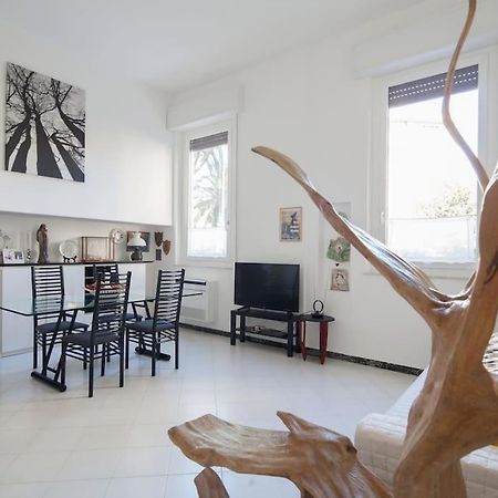 La Casa Del Forziere Verde La Spezia Luaran gambar