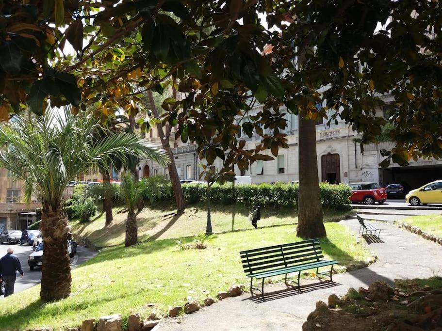La Casa Del Forziere Verde La Spezia Luaran gambar