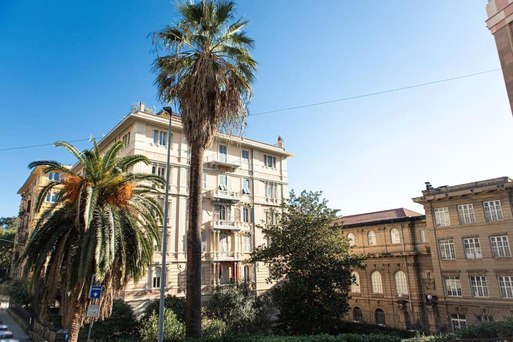 La Casa Del Forziere Verde La Spezia Luaran gambar